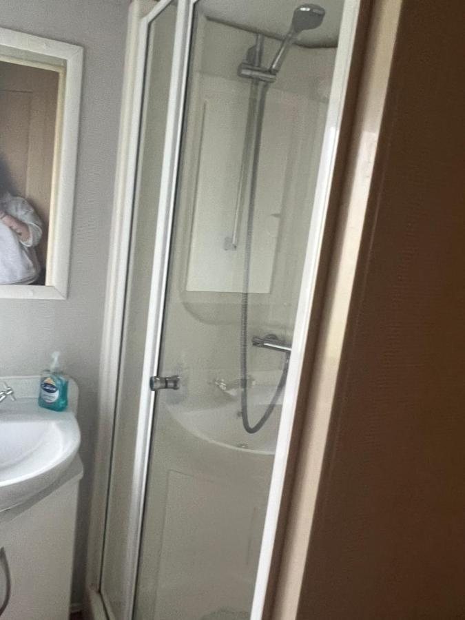 Lisa And Laddy Caravan Hire Meliden Bagian luar foto